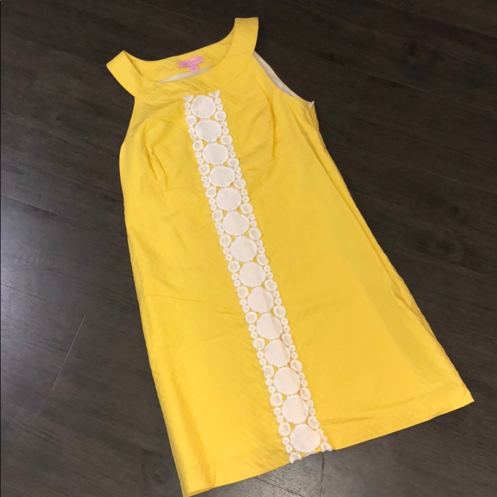 Lilly Pulitzer yellow dress with white lace